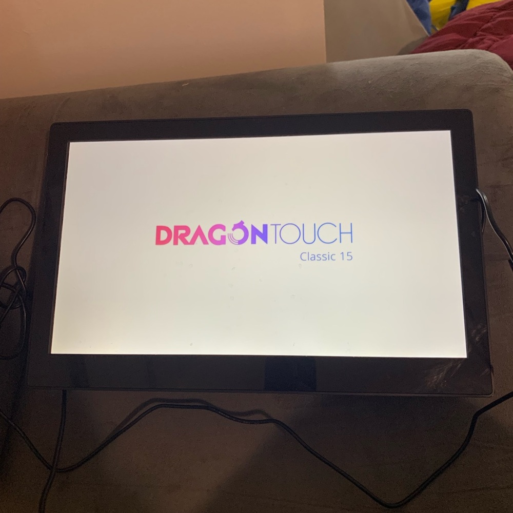 Dragon touch digital picture frame 15.6 inch